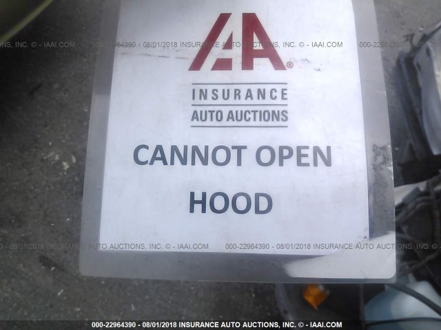 1G8AN12F24Z142679 - 2004 SATURN ION LEVEL 2 BLACK photo 10