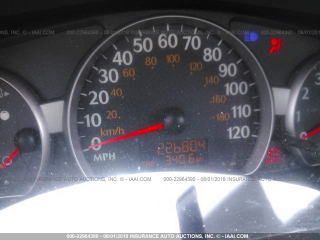 1G8AN12F24Z142679 - 2004 SATURN ION LEVEL 2 BLACK photo 7