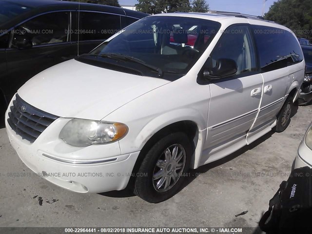 2A4GP64L26R674774 - 2006 CHRYSLER TOWN & COUNTRY LIMITED WHITE photo 2