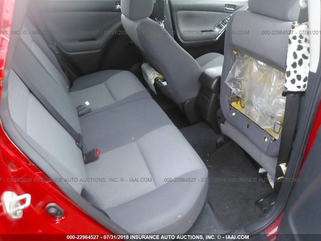 2T1KR32E95C427604 - 2005 TOYOTA COROLLA MATRIX XR RED photo 8
