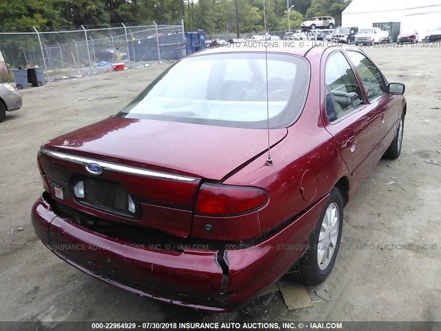 1FAFP6633YK108211 - 2000 FORD CONTOUR SE RED photo 4