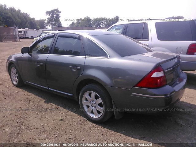 1FAFP24126G185985 - 2006 FORD FIVE HUNDRED SEL GRAY photo 3