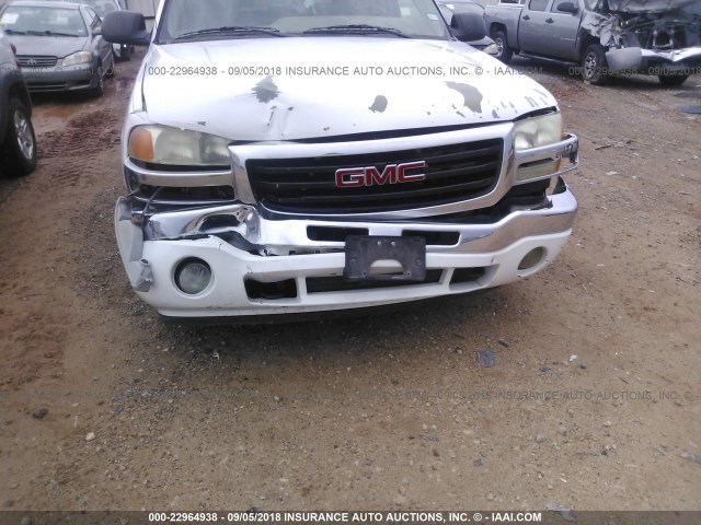 2GTEC13T451310639 - 2005 GMC NEW SIERRA C1500 WHITE photo 6