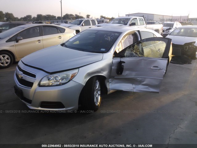 1G11C5SA8DF141683 - 2013 CHEVROLET MALIBU 1LT 银色 照片 2