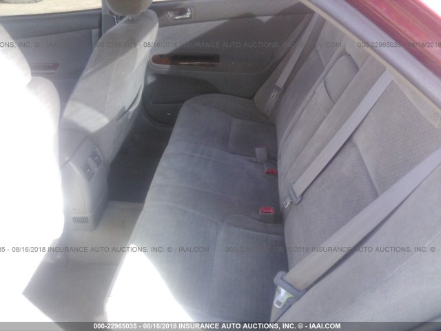 JTDBE32KX20051793 - 2002 TOYOTA CAMRY LE/XLE/SE Qırmızı foto 8