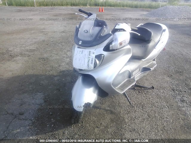 JS1CP51A552100999 - 2005 SUZUKI AN650 K3 SILVER photo 5