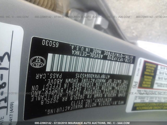 4T1BF1FK4DU645315 - 2013 TOYOTA CAMRY L/SE/LE/XLE 银色 照片 9