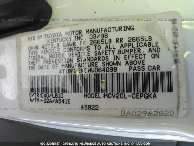 4T1BF22K0WU064098 - 1998 TOYOTA CAMRY CE/LE/XLE WHITE photo 9