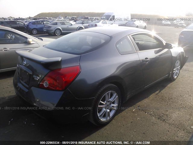 1N4BL24E08C157299 - 2008 NISSAN ALTIMA 3.5SE GRAY photo 4