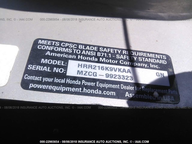 MZCG9923323 - 2000 HONDA LAWNMOWER  SILVER photo 9