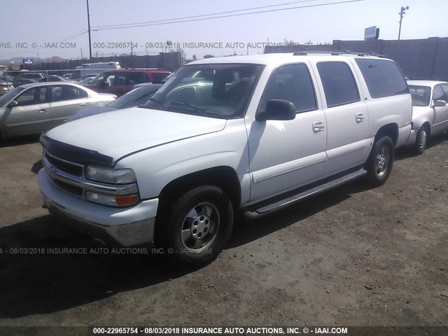 3GNEC16T61G186149 - 2001 CHEVROLET SUBURBAN C1500 WHITE photo 2