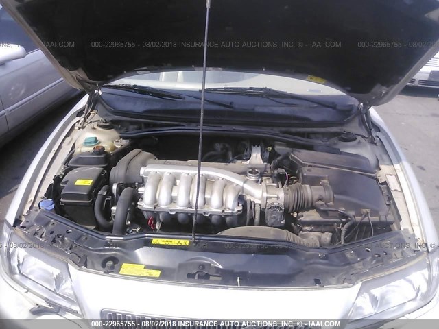 YV1TS92D921258682 - 2002 VOLVO S80 SILVER photo 10