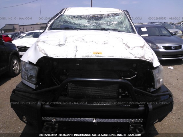 3C6UD5FL3CG182742 - 2012 DODGE RAM 2500 LARAMIE WHITE photo 6