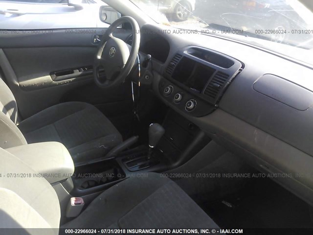 4T1BE32K05U532936 - 2005 TOYOTA CAMRY LE/XLE/SE Mavi foto 5
