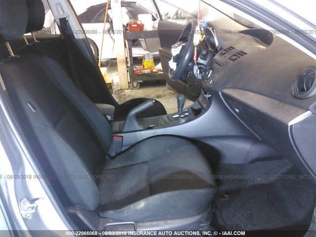 JM1BL1TF2D1829061 - 2013 MAZDA 3 I SILVER photo 5