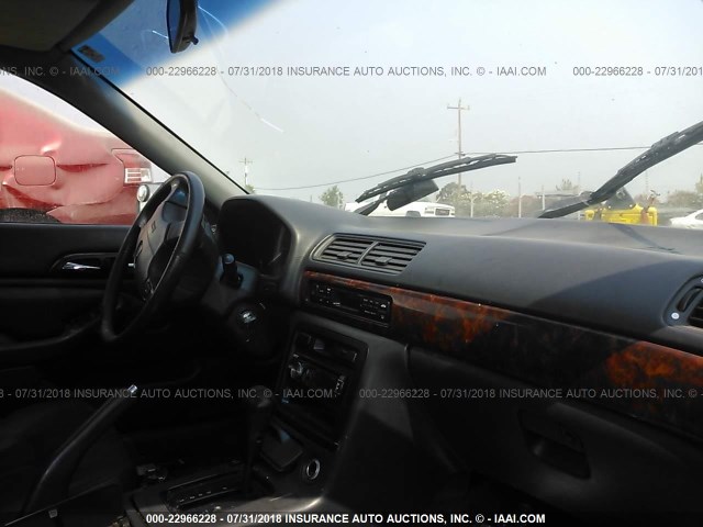 19UYA225XVL019988 - 1997 ACURA 3.0CL Siyah fotoğraf 5