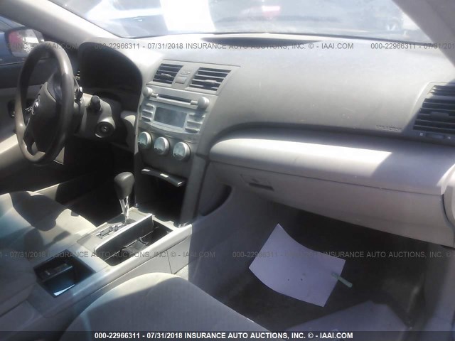 4T1BE46K78U197162 - 2008 TOYOTA CAMRY CE/LE/XLE/SE GRAY photo 5