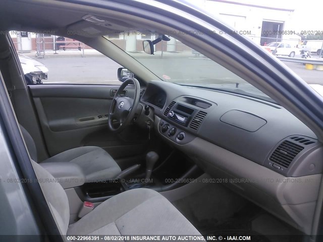 4T1BE32K34U844179 - 2004 TOYOTA CAMRY LE/XLE/SE Boz foto 5