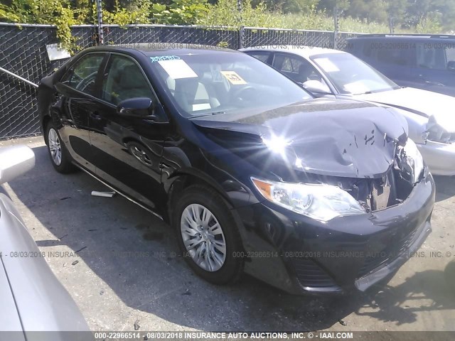 4T4BF1FK2ER396049 - 2014 TOYOTA CAMRY L/SE/LE/XLE შავი ფოტო 1