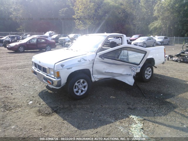 1N6SD11S9TC340234 - 1996 NISSAN TRUCK XE WHITE photo 2