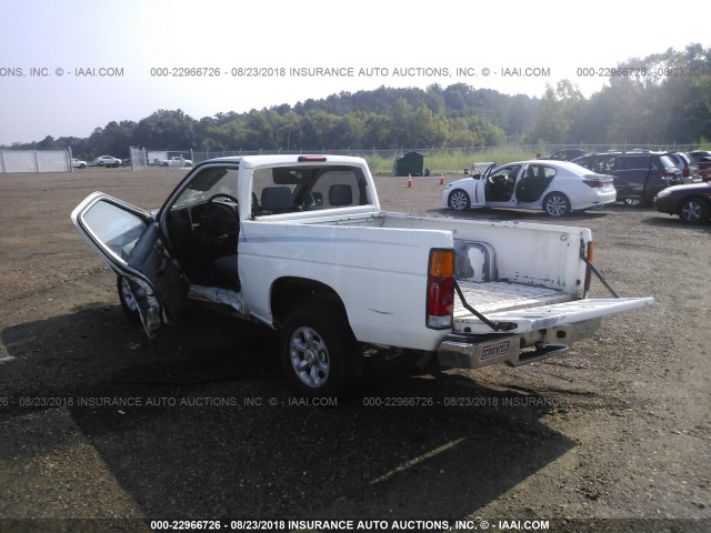 1N6SD11S9TC340234 - 1996 NISSAN TRUCK XE WHITE photo 3