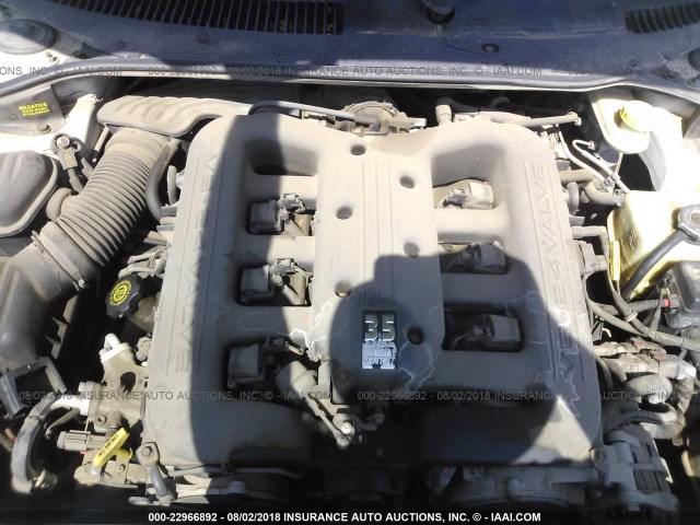 2C3HC56G1YH412791 - 2000 CHRYSLER LHS WHITE photo 10