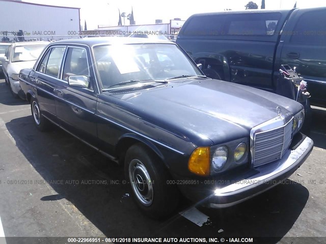 WDBAB23A0DB370291 - 1983 MERCEDES-BENZ 240 D Navy photo 1