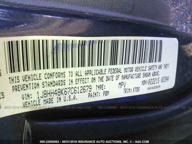 1J8HH48K67C612679 - 2007 JEEP COMMANDER ნაცრისფერი ფოტო 9