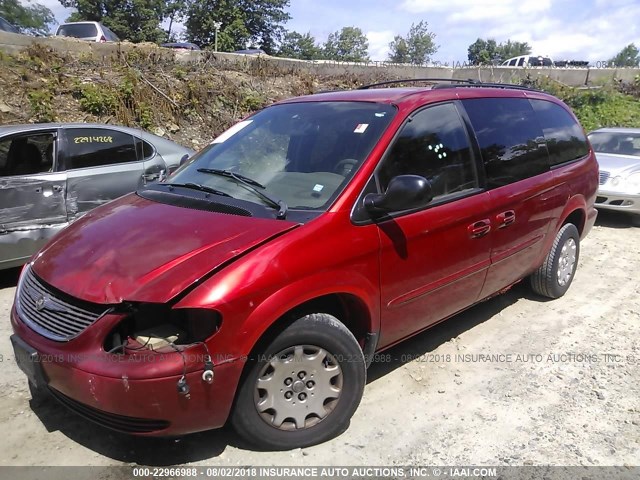 2C4GP24R83R389494 - 2003 CHRYSLER TOWN & COUNTRY  RED photo 2