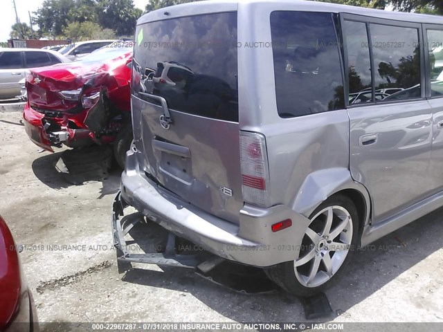 JTLKT334364053992 - 2006 TOYOTA SCION XB Silber Foto 6