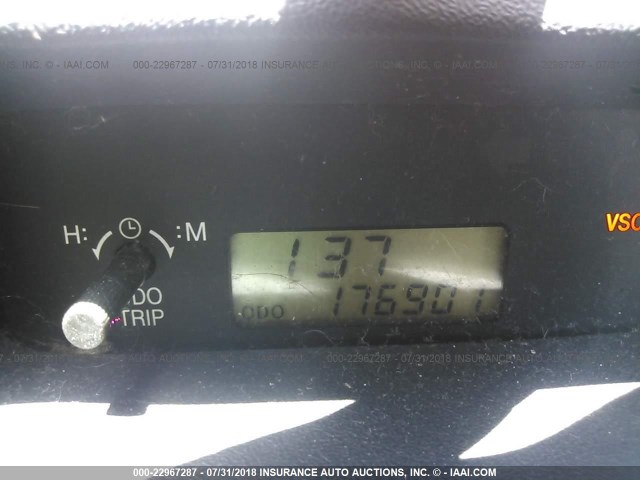 JTLKT334364053992 - 2006 TOYOTA SCION XB Silber Foto 7