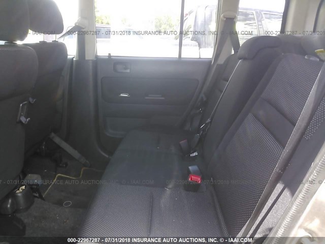 JTLKT334364053992 - 2006 TOYOTA SCION XB Silber Foto 8