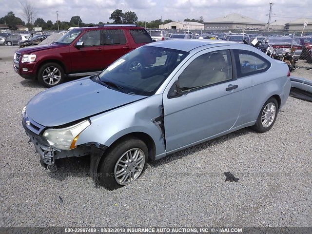 1FAHP33N38W106240 - 2008 FORD FOCUS SE/SEL/SES Light Blue photo 2