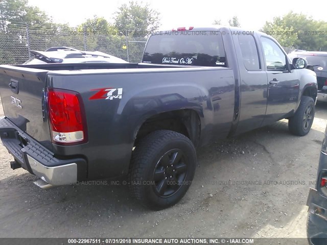 1GTSKWE39AZ244557 - 2010 GMC SIERRA K1500 SLT GRAY photo 4