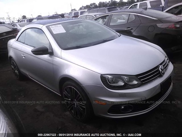 WVWBW8AH5DV001292 - 2013 VOLKSWAGEN EOS KOMFORT/SPORT 银色 照片 1