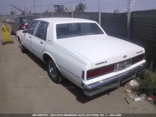 1G1BN69H7GX110754 - 1986 CHEVROLET CAPRICE CLASSIC WHITE photo 3