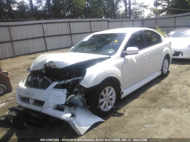 4S3BMCC67A3216846 - 2010 SUBARU LEGACY 2.5I PREMIUM WHITE photo 2