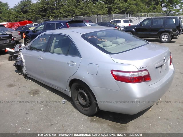 4T1BE46K27U108144 - 2007 TOYOTA CAMRY NEW GENERAT CE/LE/XLE/SE SILVER photo 3