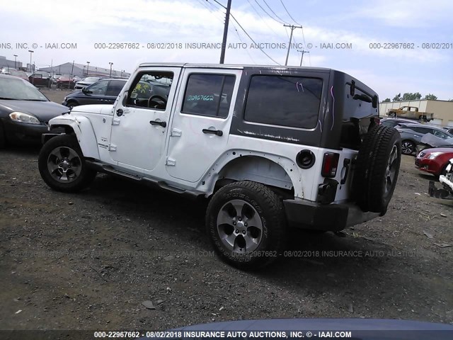 1C4HJWEG8GL312942 - 2016 JEEP WRANGLER UNLIMITE SAHARA WHITE photo 3