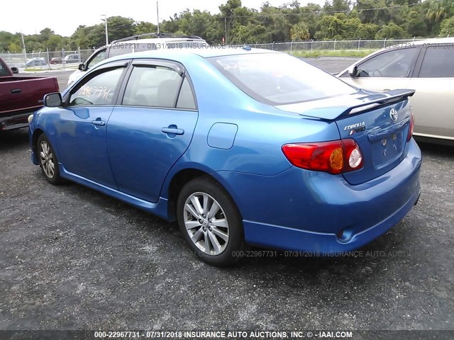 1NXBU40E39Z039215 - 2009 TOYOTA COROLLA S/LE/XLE BLUE photo 3