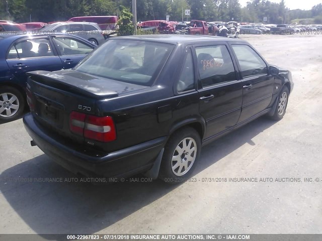 YV1LT56D1X2576992 - 1999 VOLVO S70 BLACK photo 4