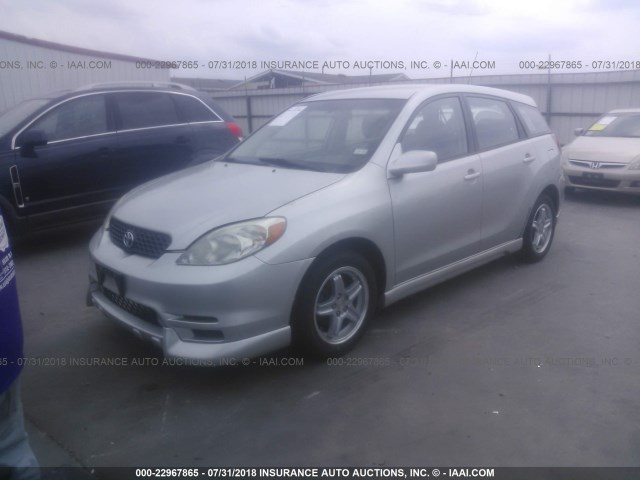 2T1KR32E13C062591 - 2003 TOYOTA COROLLA MATRIX XR SILVER photo 2