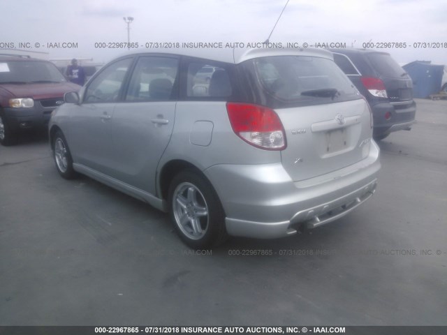 2T1KR32E13C062591 - 2003 TOYOTA COROLLA MATRIX XR SILVER photo 3