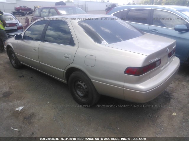 JT2BG22K5W0197957 - 1998 TOYOTA CAMRY CE/LE/XLE 棕色 照片 3