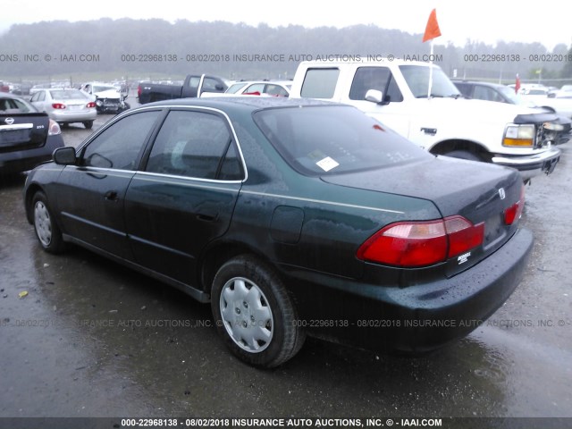 1HGCG6659XA007999 - 1999 HONDA ACCORD LX GREEN photo 3