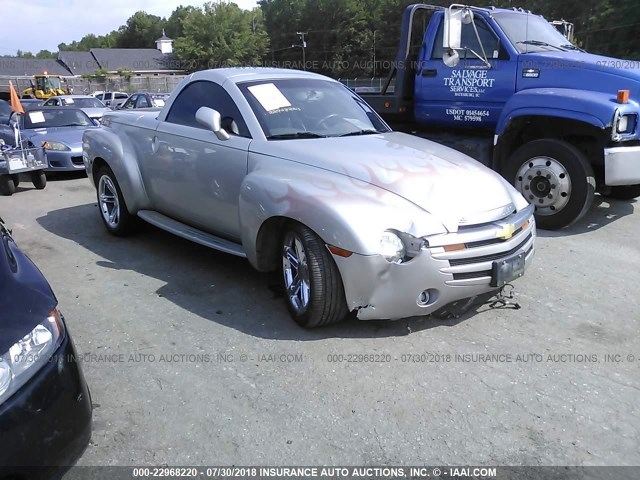 1GCES14H15B118107 - 2005 CHEVROLET SSR SILVER photo 1