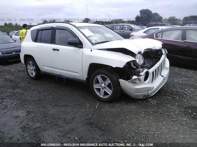 1J8FF47W07D596538 - 2007 JEEP COMPASS WHITE photo 1