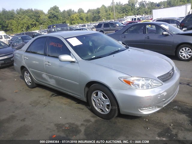 4T1BF32K32U507862 - 2002 TOYOTA CAMRY LE/XLE/SE Gümüş foto 1