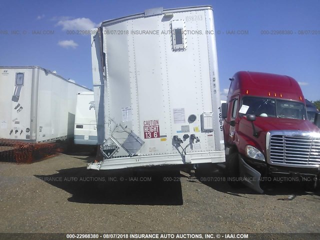 3H3V532C7DT110216 - 2013 HYUNDAI STEEL INDUSTRIES VAN  Սպիտակ լուսանկար 10