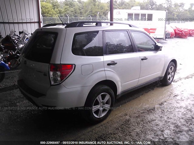 JF2SH6BC2AH792443 - 2010 SUBARU FORESTER XS Ақ фото 4